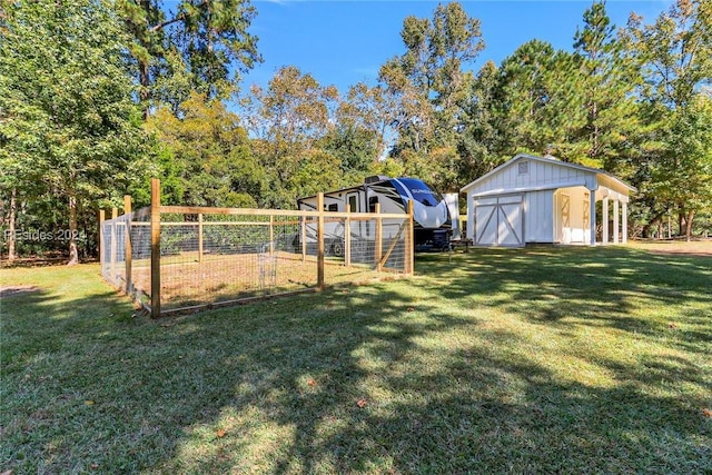 view of yard with a storage shed