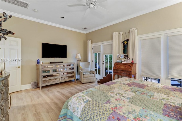 bedroom with ceiling fan, ornamental molding, and light hardwood / wood-style floors