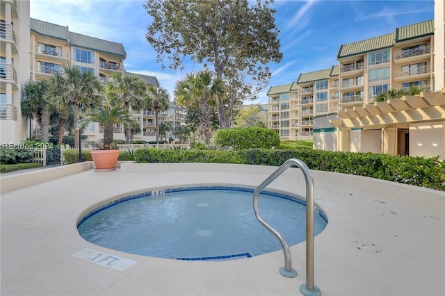 view of swimming pool