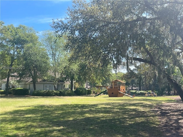 view of yard featuring a playground