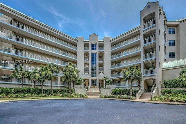 view of building exterior