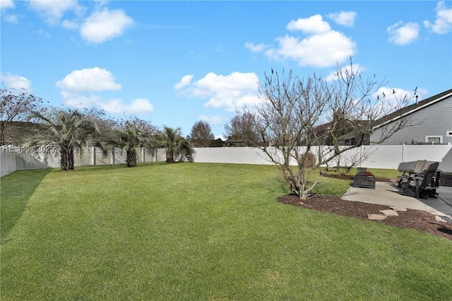 view of yard with a patio