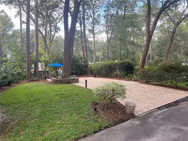 Listing photo 2 for 133 Arrow Rd, Hilton Head Island SC 29928