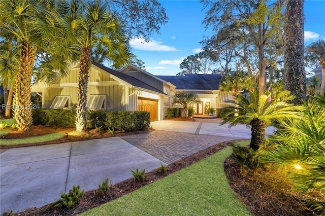 view of front of home with a garage