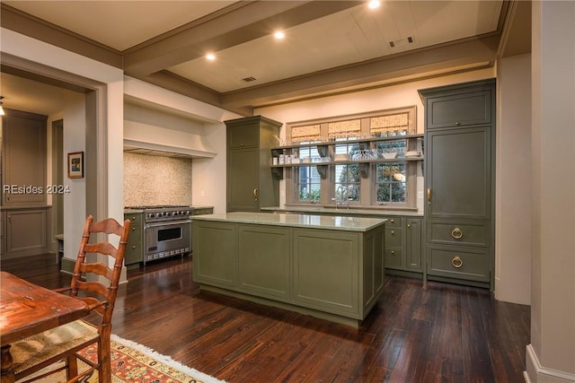 kitchen featuring dark hardwood / wood-style floors, green cabinets, stainless steel stove, and decorative backsplash