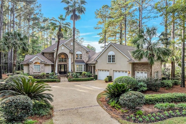 view of front of property featuring a garage