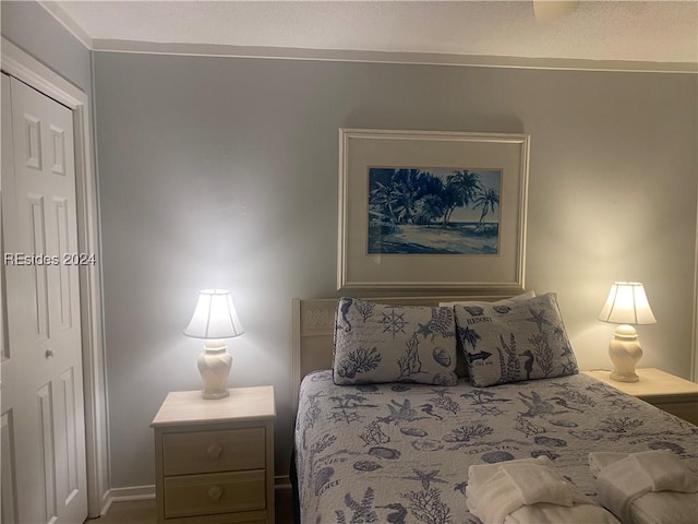 bedroom featuring a closet