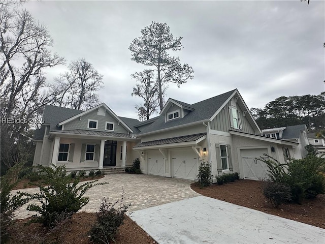 view of front of home with a garage