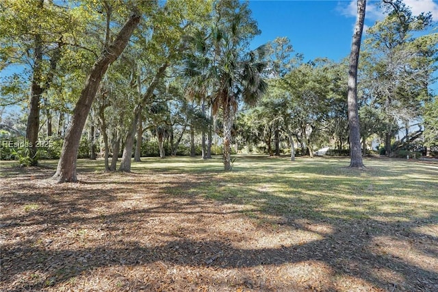 Listing photo 2 for 1 Charlesfort Pl, Hilton Head Island SC 29926