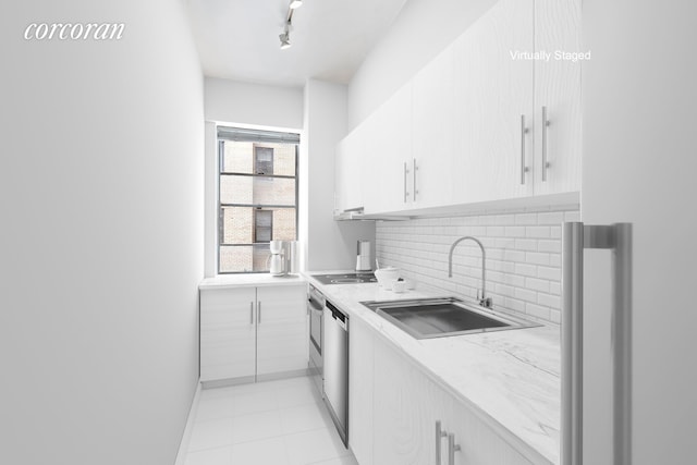 Listing photo 3 for 860 5th Ave Unit 10G, New York City NY 10065