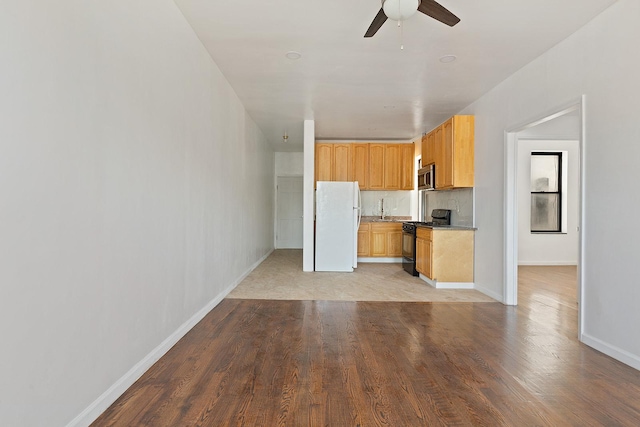 Listing photo 2 for 755 Coney Island Ave, New York City NY 11218