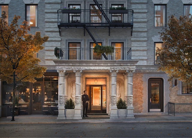 property entrance with a balcony