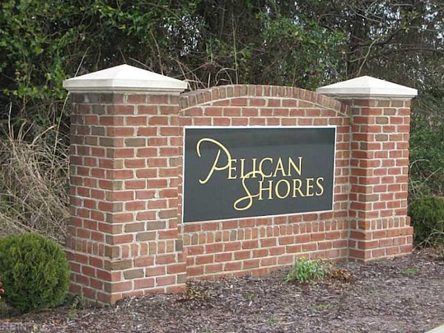 Listing photo 2 for 99 Pelican Shores Dr, Hampton VA 23666