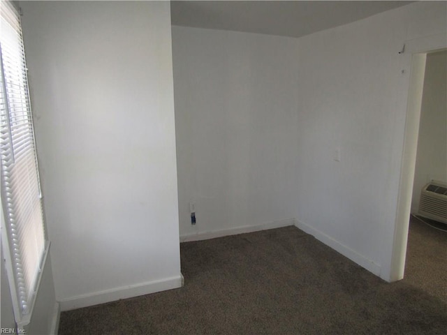 403 S Church St, Smithfield, VA 23430 - view of carpeted empty room