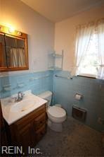 364 Millers Ln, Susan, VA 23163 - full bath featuring toilet, a wainscoted wall, and vanity