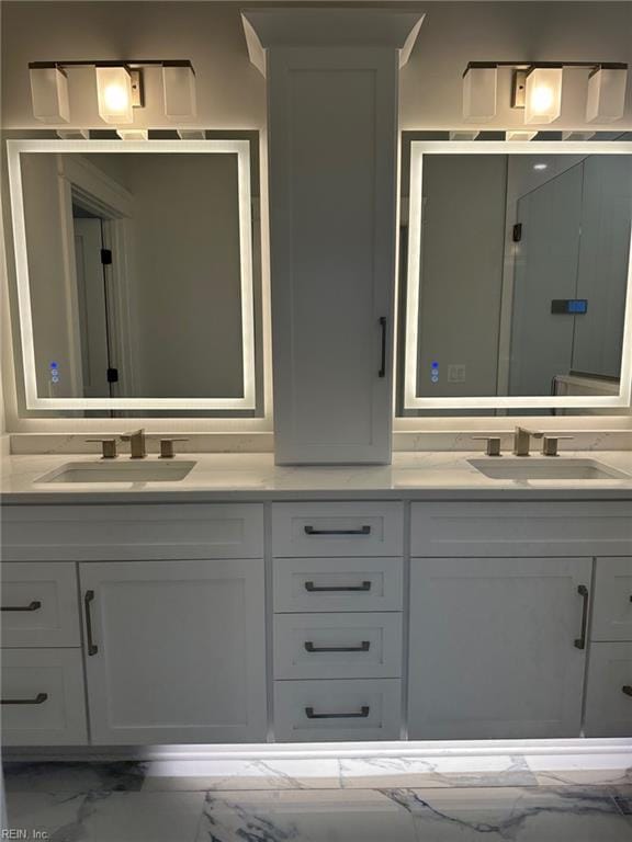 bathroom with vanity