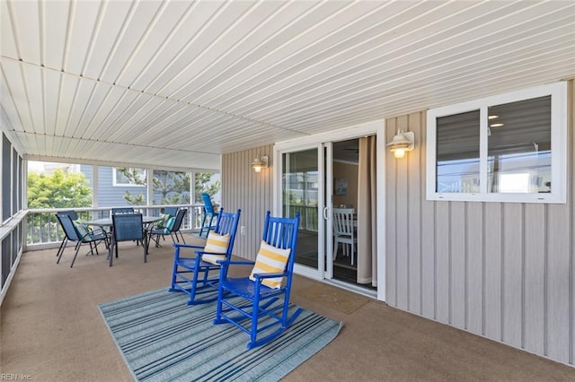 view of sunroom / solarium