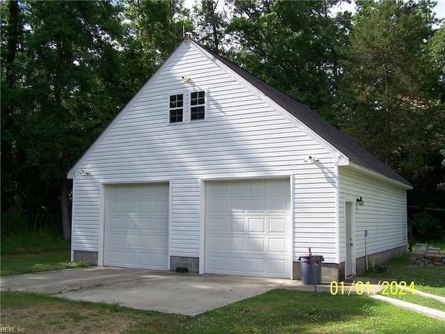 34026 Doctors Rd, Newsoms, VA 23874 - view of detached garage