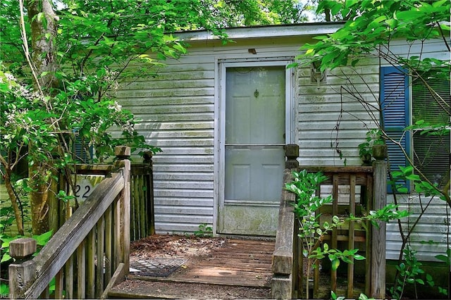 view of outdoor structure with an outdoor structure