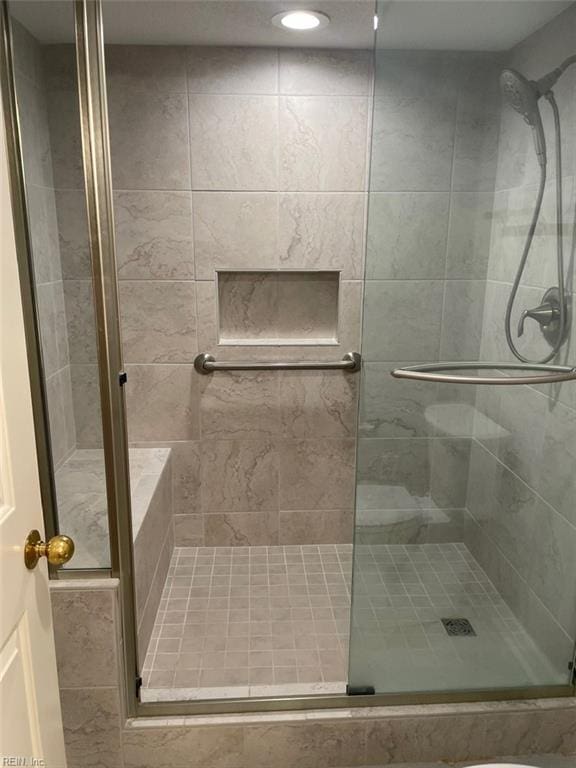 bathroom with walk in shower