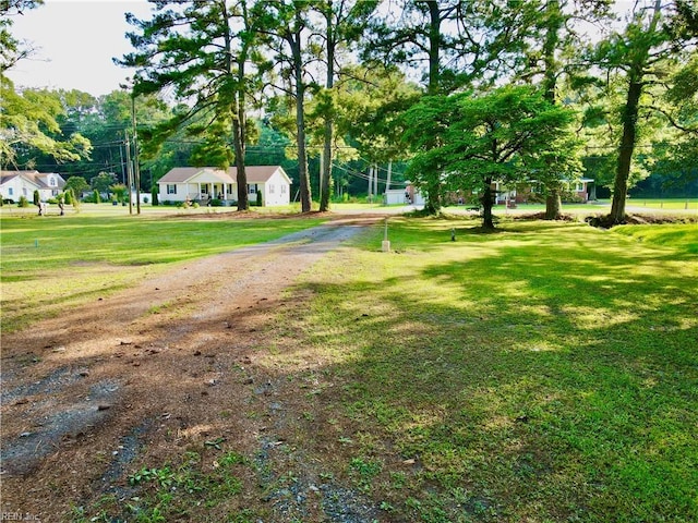 Listing photo 3 for 28203 Pretlow Rd, Franklin VA 23851