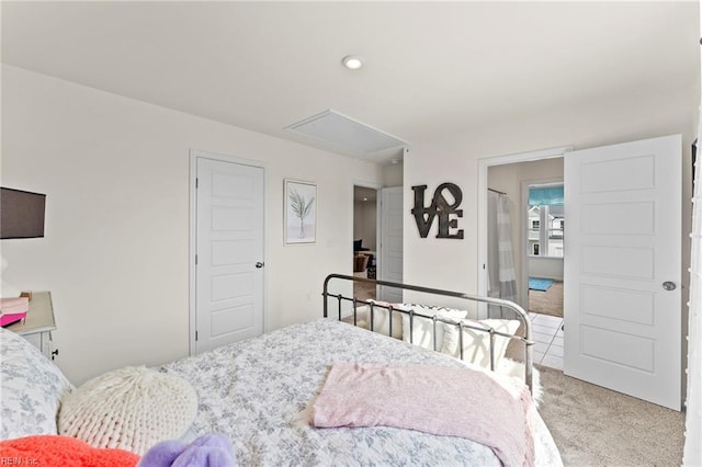 bedroom featuring carpet floors