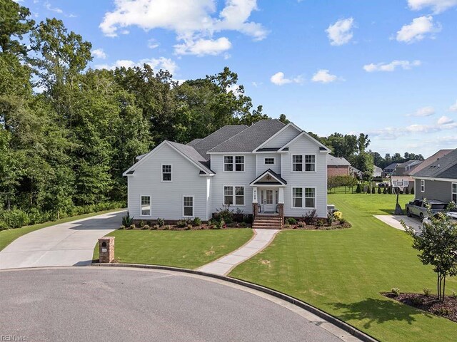 front of property with a front lawn