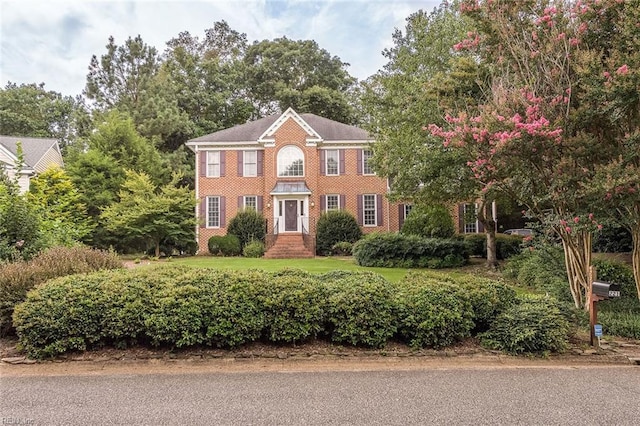 view of colonial inspired home