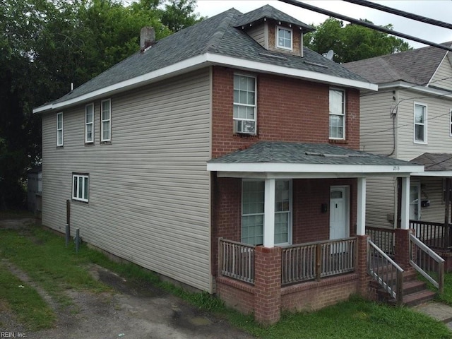 view of front of property with covered porch