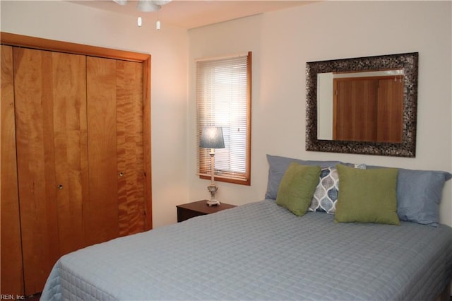 bedroom featuring a closet