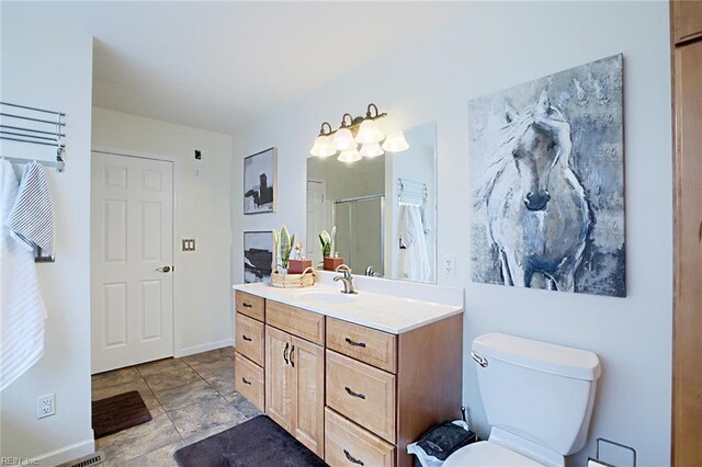 bedroom with light hardwood / wood-style flooring, ceiling fan, and a closet