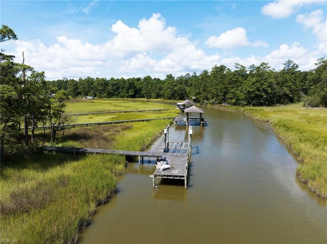 dock area featuring a water view