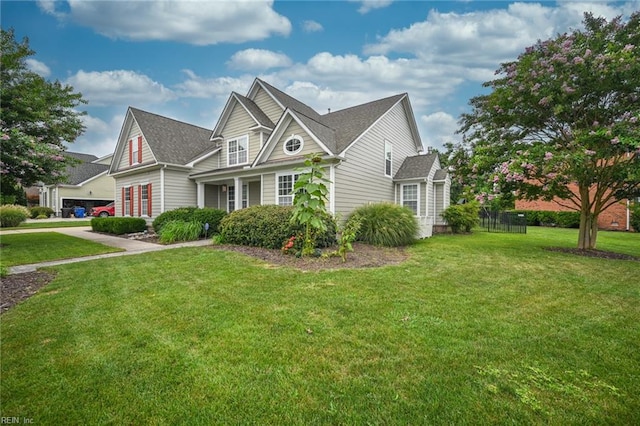 view of front of house featuring a front yard