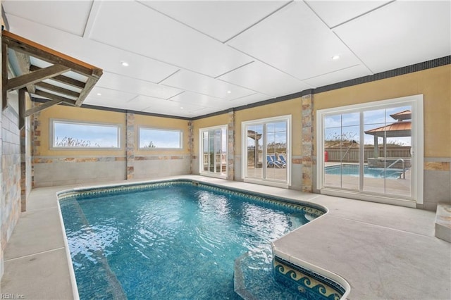 2816 Sandfiddler Rd, Virginia Beach, VA 23456 - view of indoor pool