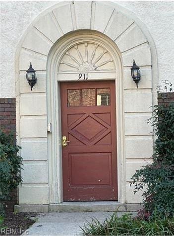 view of property entrance