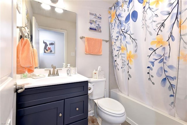 full bathroom with shower / bath combination with curtain, vanity, and toilet