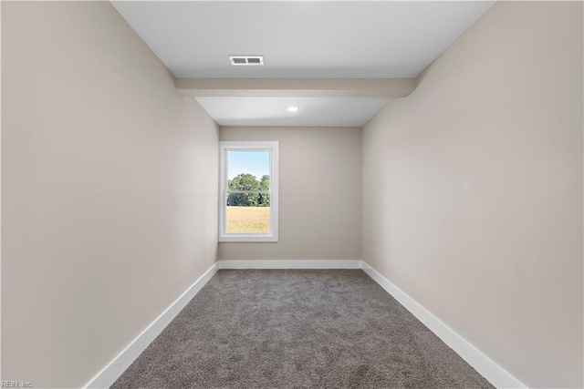 empty room featuring carpet floors