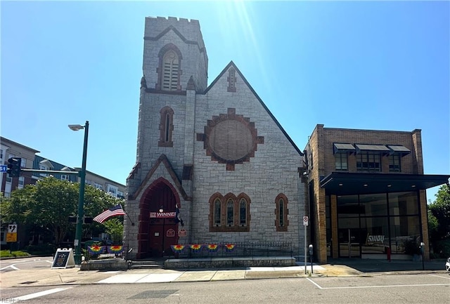 view of building exterior