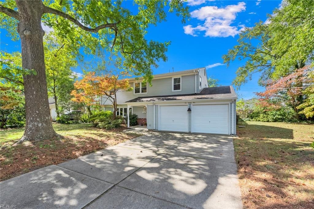 view of front property with a garage