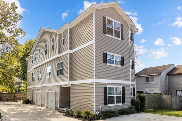 1541 Ocean Garden St, Virginia Beach VA, 23454, 3 bedrooms, 3.5 baths condo for sale