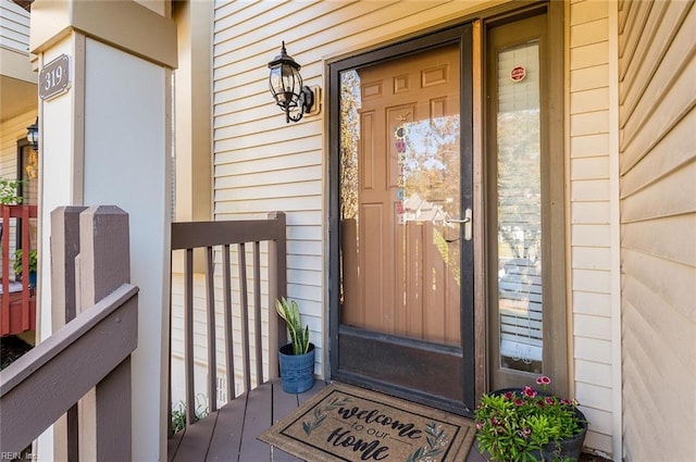 view of property entrance