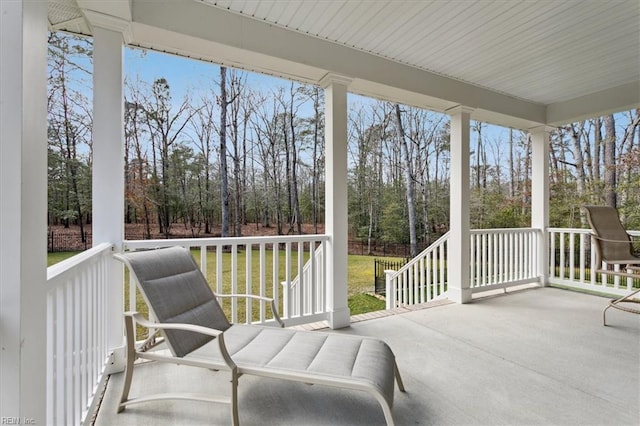 view of patio / terrace with covered porch