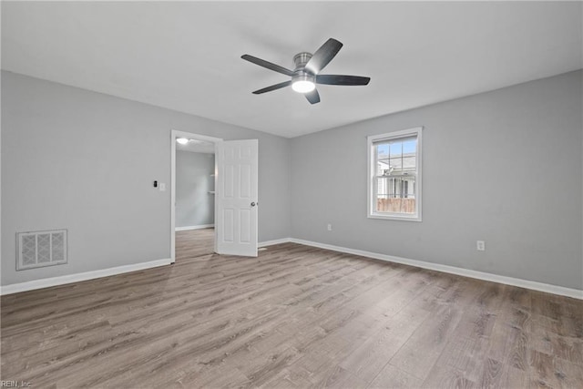 unfurnished bedroom with light hardwood / wood-style floors and ceiling fan