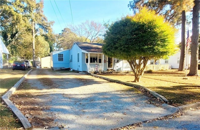 view of front of property