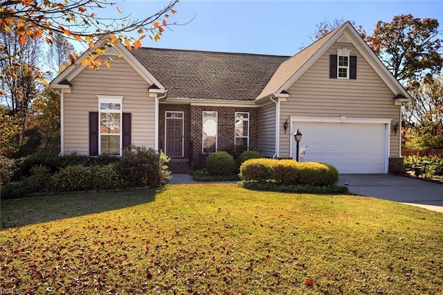 view of front facade featuring a front lawn