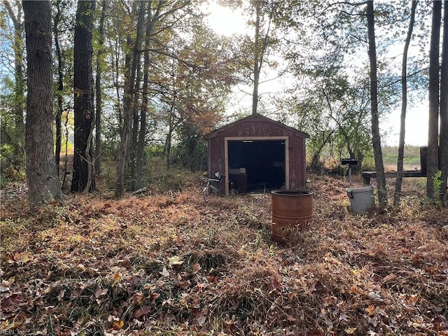 view of outdoor structure