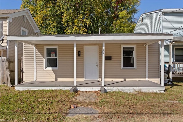 view of front of home