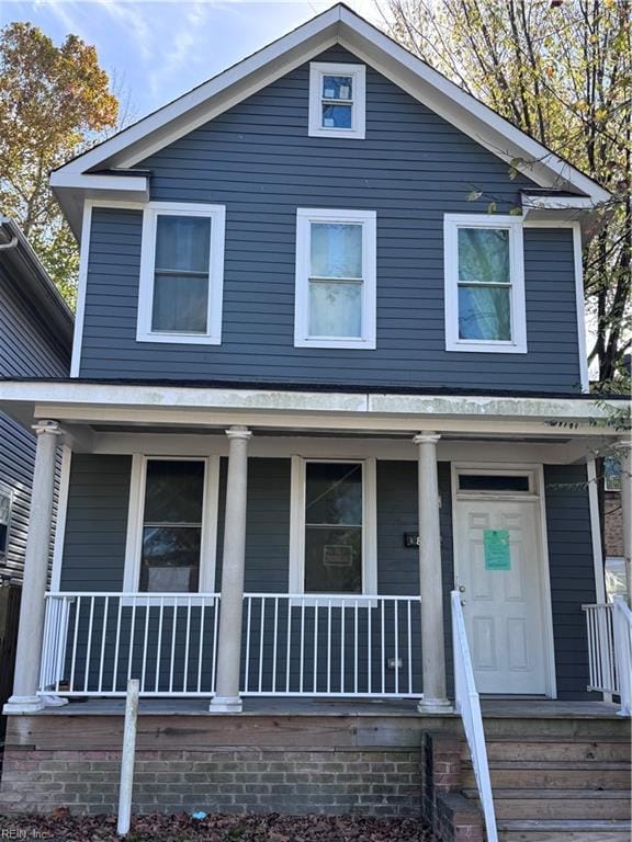 view of front facade with covered porch