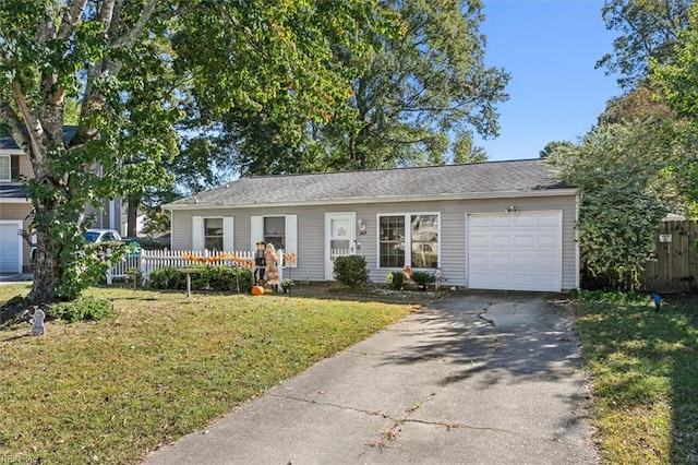 single story home featuring a front yard