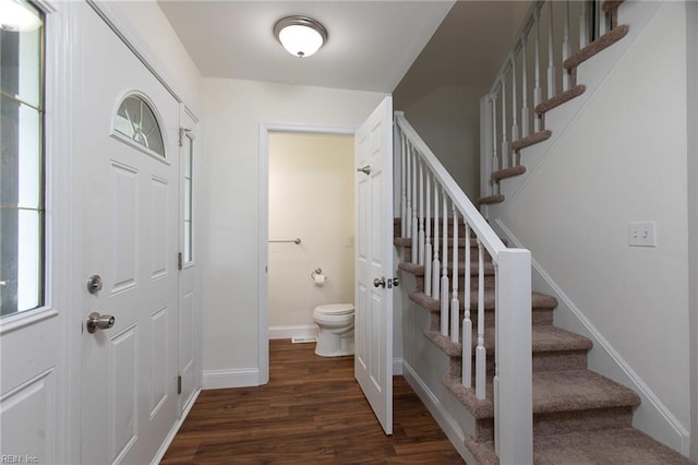 entryway featuring dark hardwood / wood-style floors